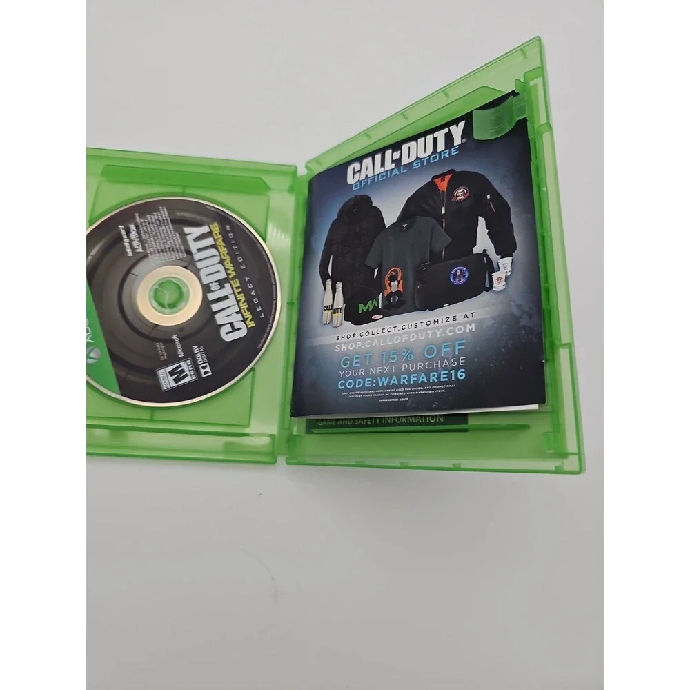 Call of Duty: Infinite Warfare - Legacy Edition (Microsoft Xbox One, 2016)